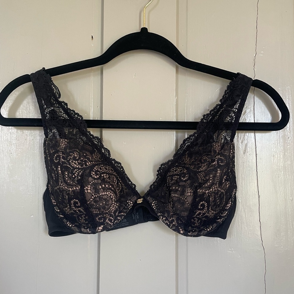 ThirdLove Black Lace Plunge Bra Sexy Cute Adjustable Straps Full Coverage NWOT - Picture 2 of 12